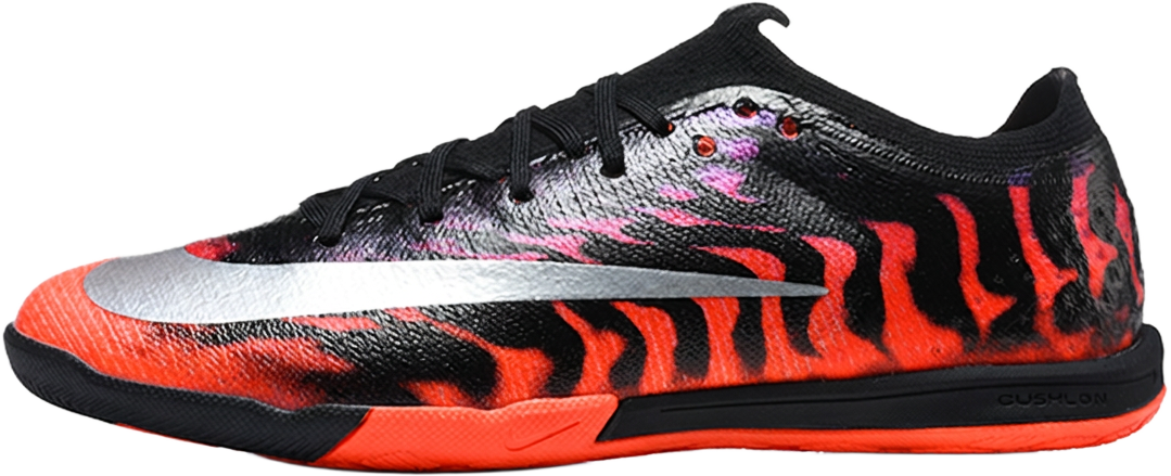 Indoor football boot